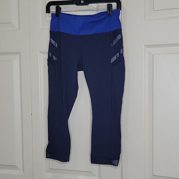 Lululemon Athletica Navy and Royal Blue Cropped Leggings Size 6 - Picture 2 of 7